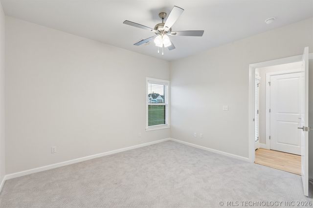 11023 N 86th East Court, Owasso, OK 74055