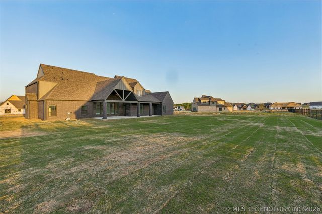 11023 N 86th East Court, Owasso, OK 74055