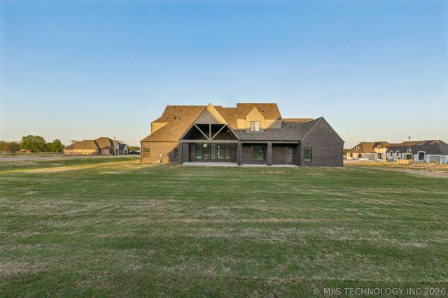 11023 N 86th East Court, Owasso, OK 74055