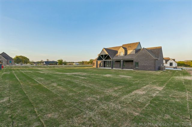 11023 N 86th East Court, Owasso, OK 74055