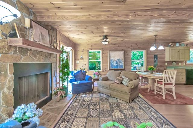 535 Obed Heights Drive, Moravian Falls, NC 28654