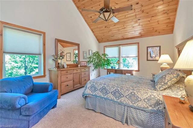 535 Obed Heights Drive, Moravian Falls, NC 28654