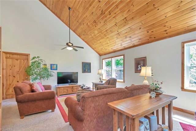 535 Obed Heights Drive, Moravian Falls, NC 28654