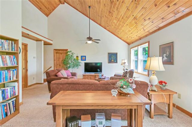 535 Obed Heights Drive, Moravian Falls, NC 28654