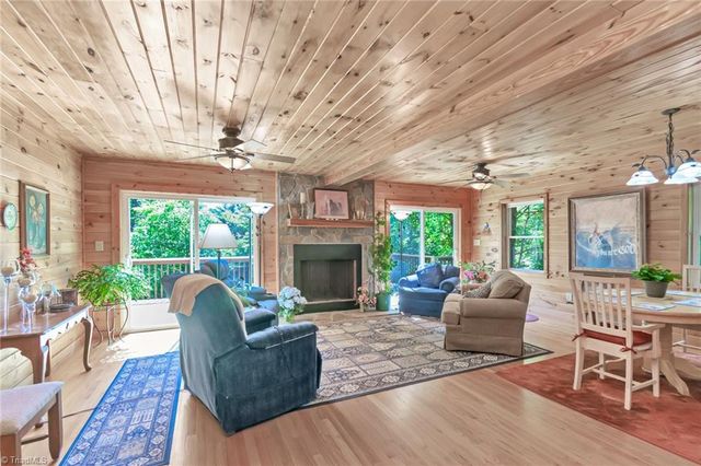 535 Obed Heights Drive, Moravian Falls, NC 28654