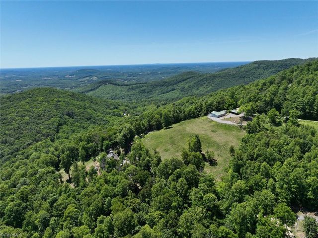 535 Obed Heights Drive, Moravian Falls, NC 28654