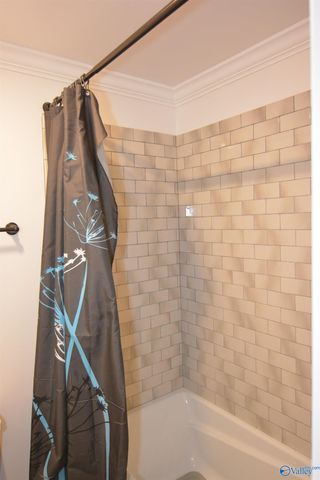 105 Treetop Drive, Huntsville, AL 35801