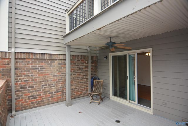 105 Treetop Drive, Huntsville, AL 35801