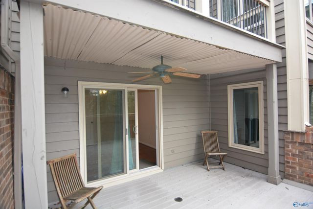 105 Treetop Drive, Huntsville, AL 35801