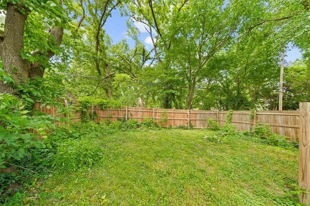 1316 E 62ND Street, Kansas City, MO 64110