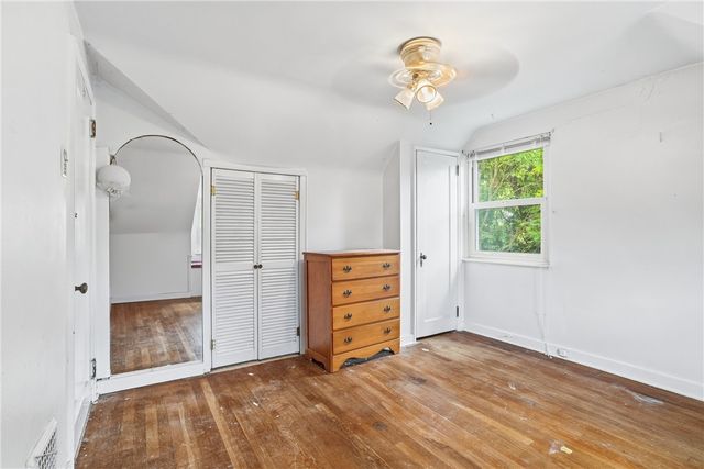 5163 Baptist Rd, Whitehall, PA 15236