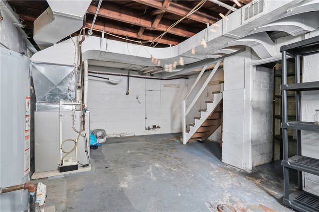 5163 Baptist Rd, Whitehall, PA 15236