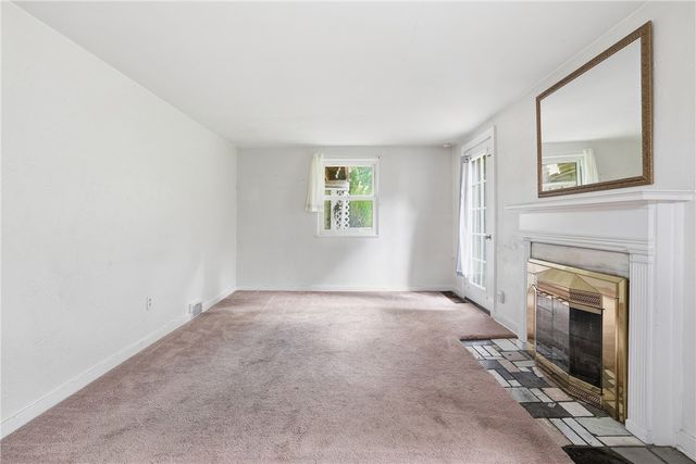 5163 Baptist Rd, Whitehall, PA 15236
