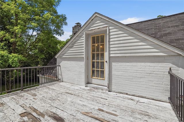 5163 Baptist Rd, Whitehall, PA 15236
