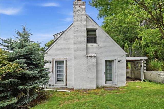 5163 Baptist Rd, Whitehall, PA 15236