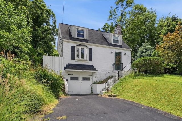 5163 Baptist Rd, Whitehall, PA 15236