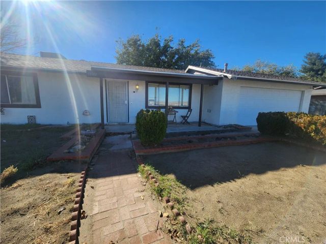 15142 Lanfair, Lancaster, CA 93535