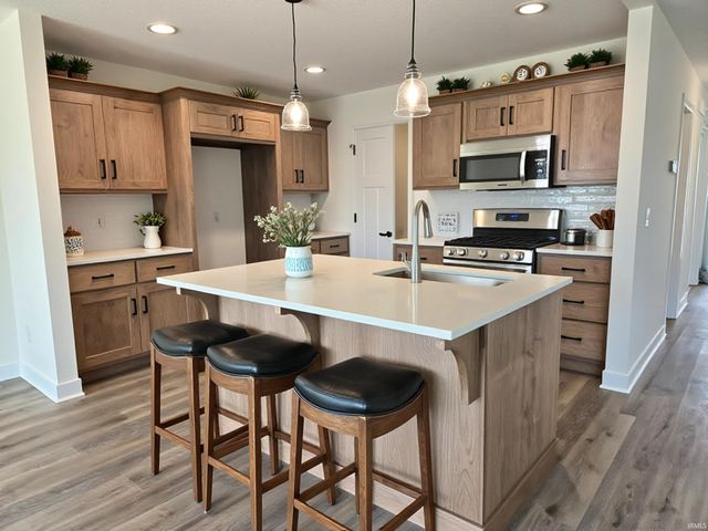 4738 Whittlebury Drive, Fort Wayne, IN 46818