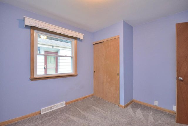 8945 W Herbert AVENUE, Milwaukee, WI 53225