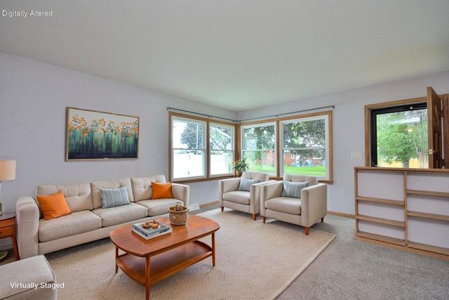8945 W Herbert AVENUE, Milwaukee, WI 53225