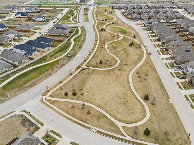 1829 Coronet Avenue, Aubrey, TX 76227