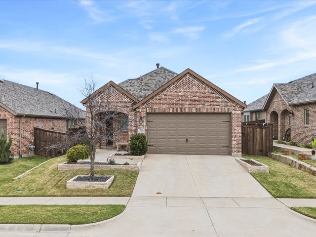 1829 Coronet Avenue, Aubrey, TX 76227