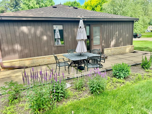 6344 Irving Avenue S, Richfield, MN 55423