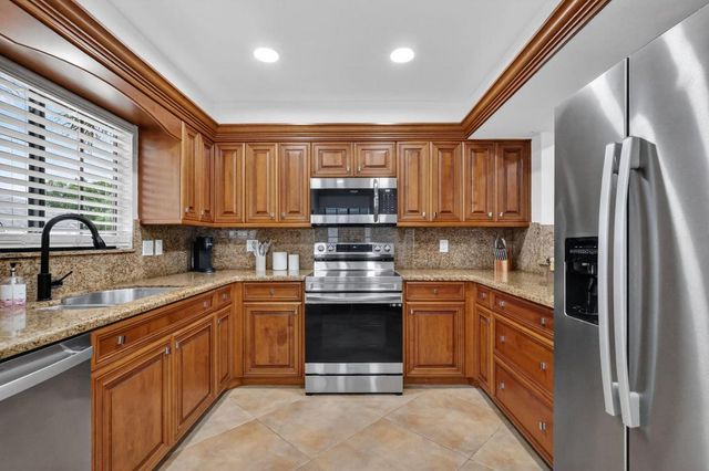 15871 Loch Maree Lane 2003, Delray Beach, FL 33446