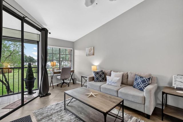 15871 Loch Maree Lane 2003, Delray Beach, FL 33446