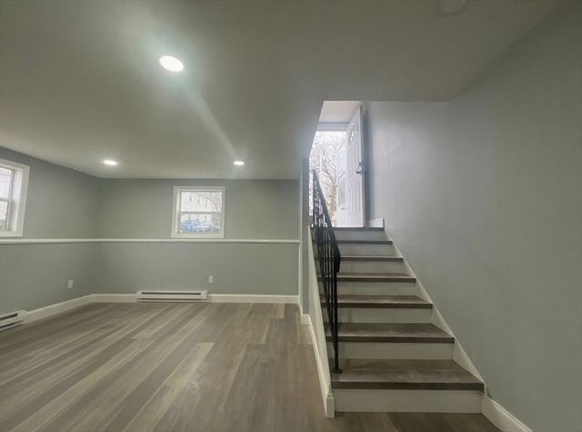 62 Jessie Ave 1, Attleboro, MA 02703