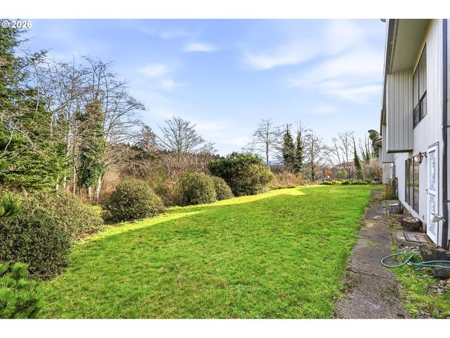 4696 Ne WINDWARD Pl, Lincoln City, OR 97367