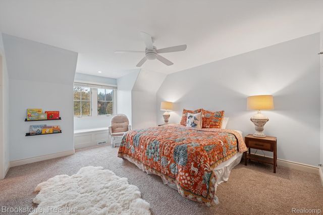 8179 Towering Pines, Springfield Charter Township, MI 48348