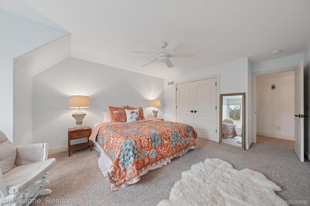 8179 Towering Pines, Springfield Charter Township, MI 48348