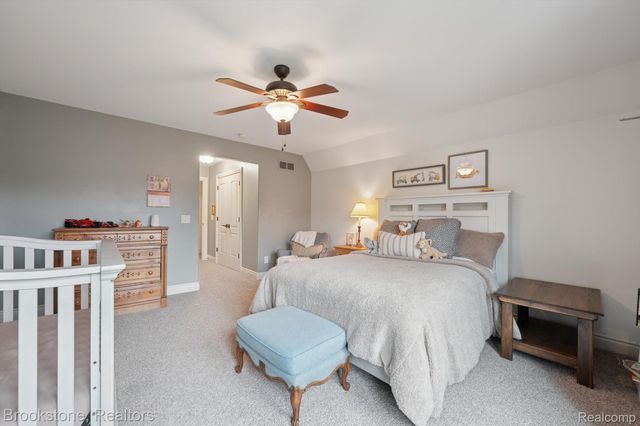 8179 Towering Pines, Springfield Charter Township, MI 48348