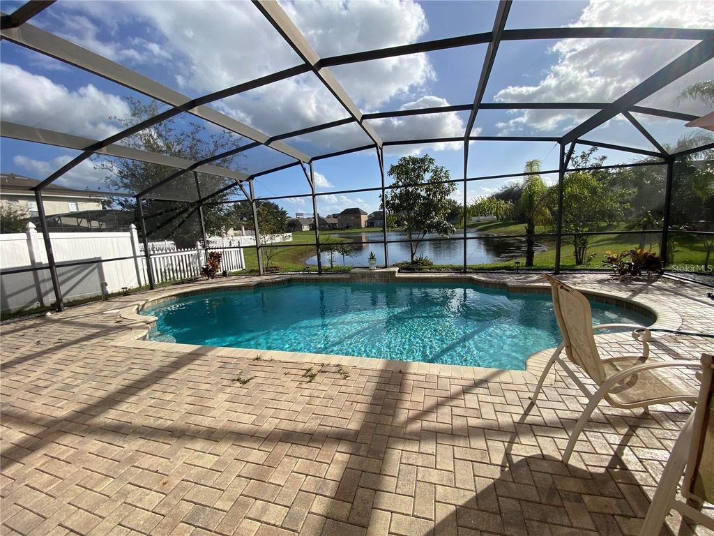 Image 2 of property listing at 1212 DARNABY WAY, Orlando, FL 32824