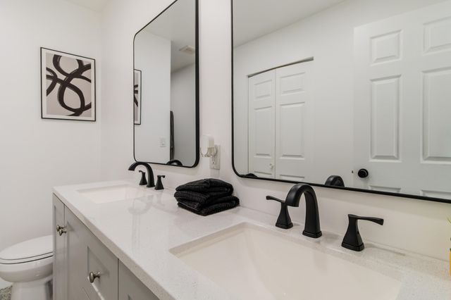 5608 E 10th Avenue, Gary, IN 46403