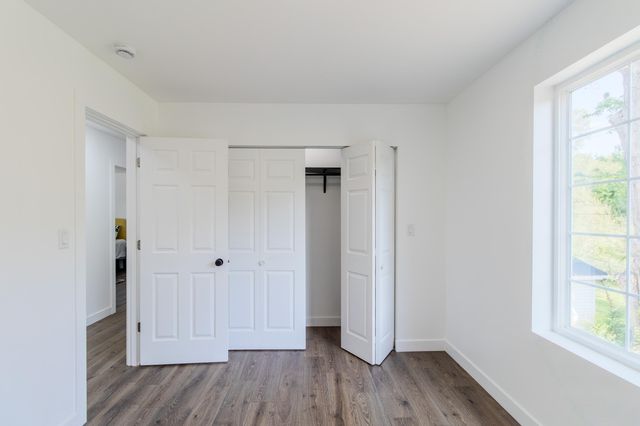 5608 E 10th Avenue, Gary, IN 46403