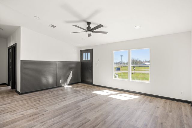 1730 Wildhorse Lane, Stephenville, TX 76401