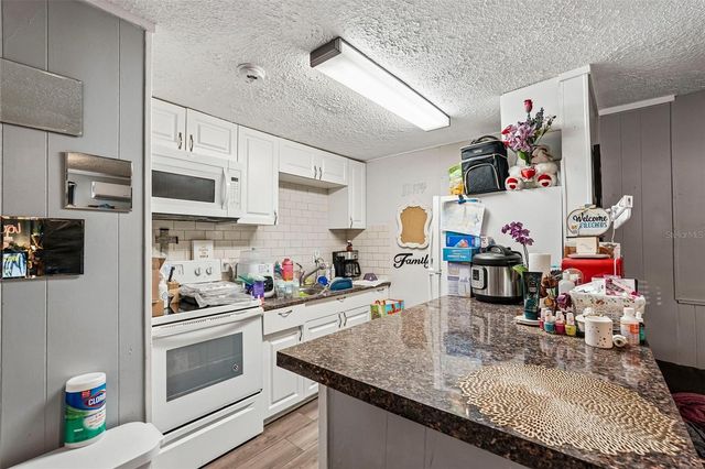 603 60TH AVENUE W, Bradenton, FL 34207