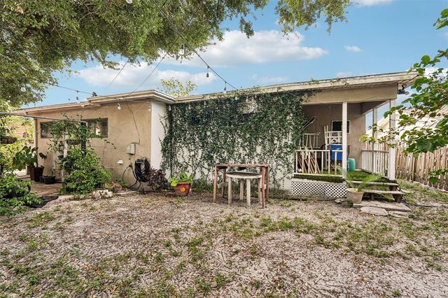 603 60TH AVENUE W, Bradenton, FL 34207