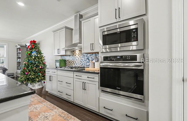 432 Hulston Landing Rd, Bluffton, SC 29909