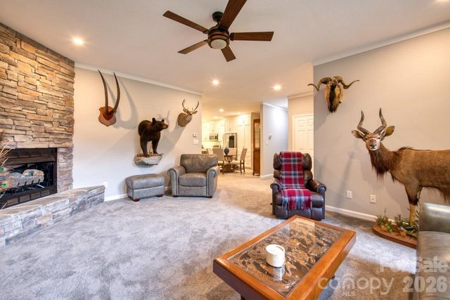 7 Higel Lane, Maggie Valley, NC 28751