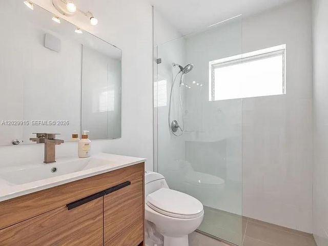 545 NE 64th St 1, Miami, FL 33138