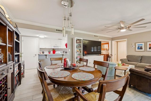 36750 US HIGHWAY 19 N 16210, Palm Harbor, FL 34684