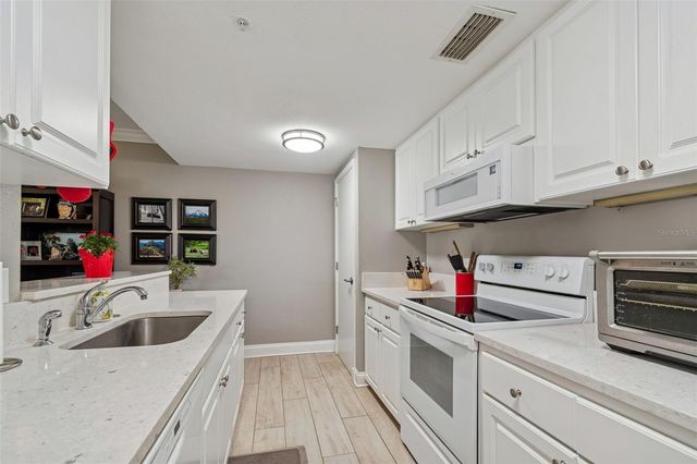 36750 US HIGHWAY 19 N 16210, Palm Harbor, FL 34684