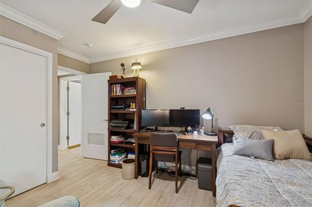 36750 US HIGHWAY 19 N 16210, Palm Harbor, FL 34684