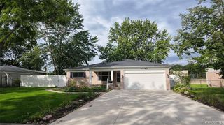 5045 Abington Drive, Troy, MI 48085