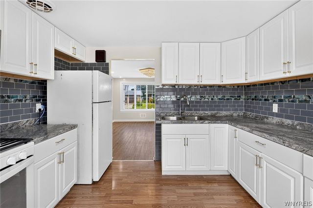 175 Nokomis Parkway, Cheektowaga, NY 14225