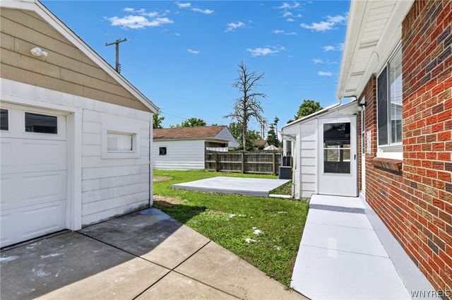 175 Nokomis Parkway, Cheektowaga, NY 14225