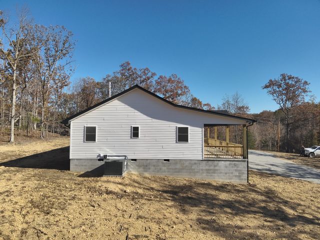 2234 Highway 412, W, Linden, TN 37096